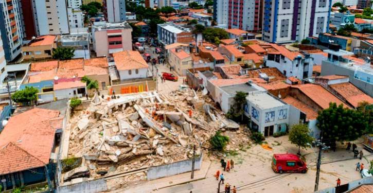 Desabamento do edifício Andrea causou a morte de nove pessoas, em Fortaleza