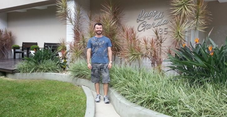 Daniel da Silva Luiz, síndico do Condomínio Lago di Garda, em Criciúma, conta experiência com a revitalização do jardim
